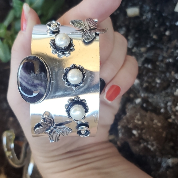 New Chevron Amethyst & Pearl 925 Silver Butterflies Adjustable Cuff Bracelet. - Picture 3 of 14